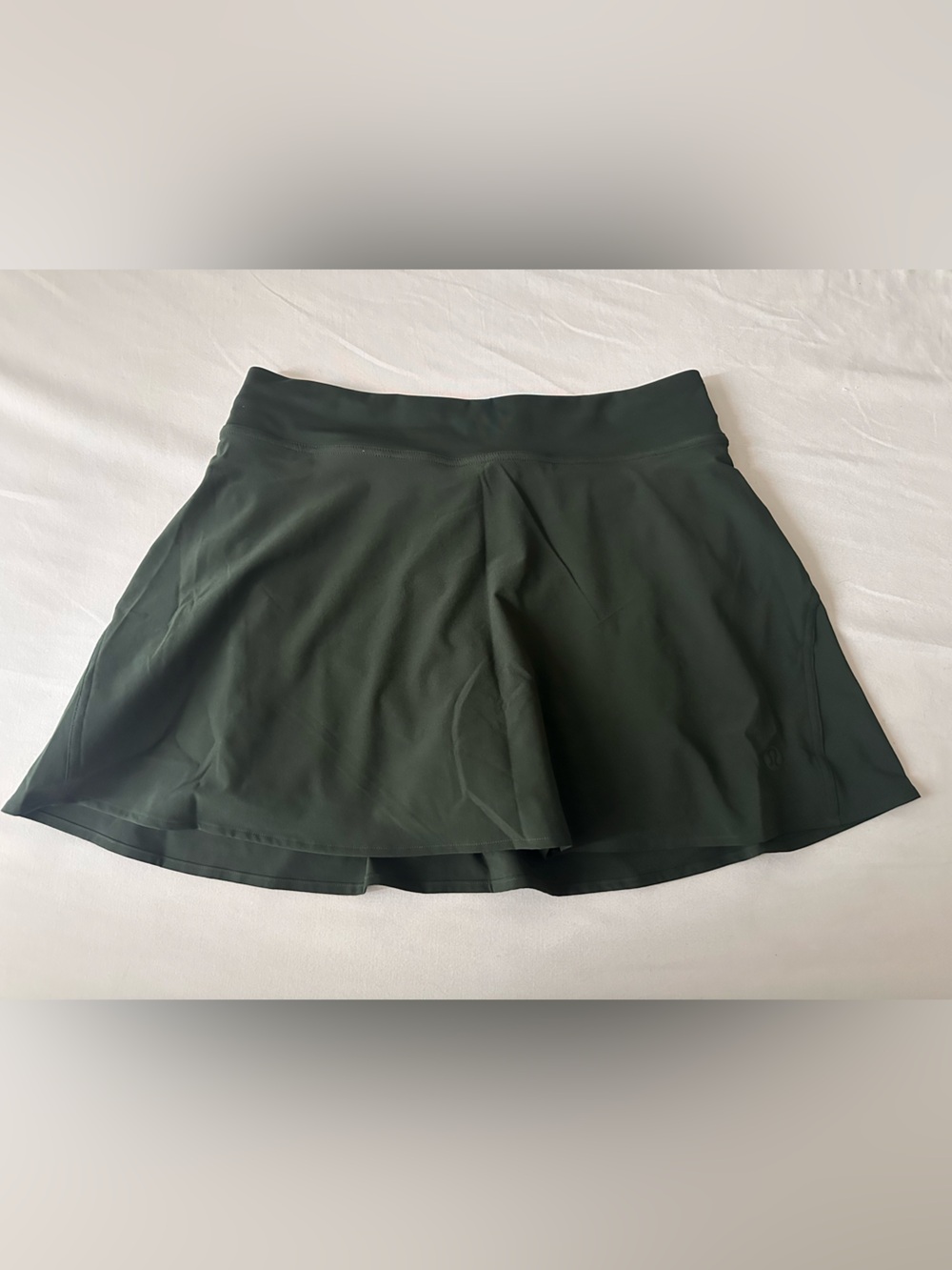 NWOT LULULEMON HIGH RISE LIGHT WEIGHT TENNIS SKIRT